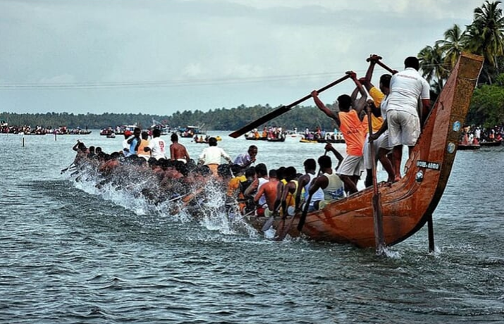 Snake boat